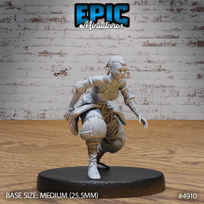 Female Monk Adventurer (#4909-#4911) | Epic Miniatures | D&D & Tabletop Miniatures