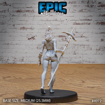 Orc Fisher Female #4972-#4974 | Epic Miniatures | D&D Tabletop Miniatures