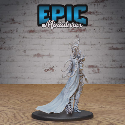 Queen Tiamat Avatar #4881-#4883 by Epic Miniatures | D&D Tabletop Miniatures